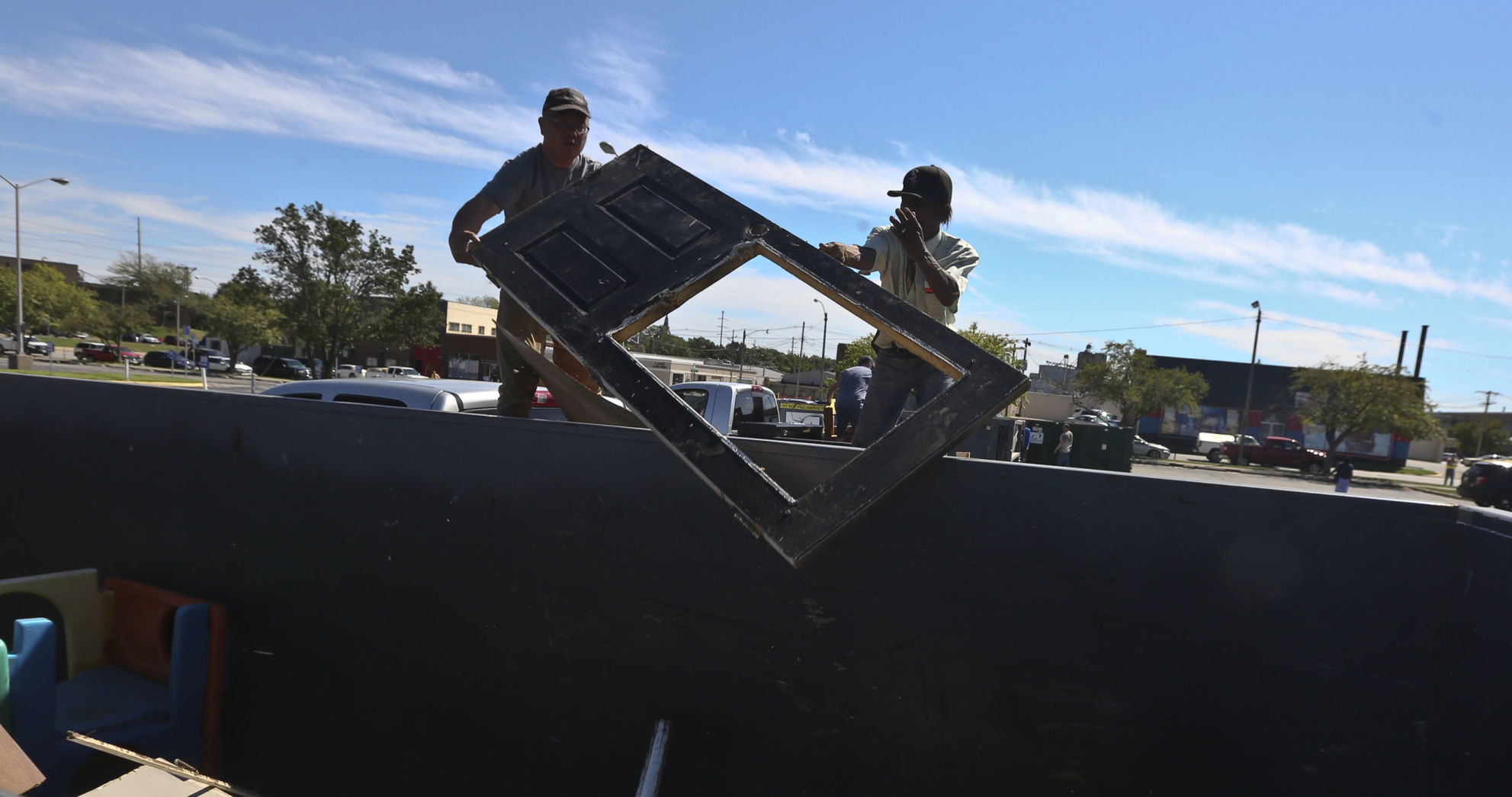 decgal citywide cleanup 2 09.11.18.JPG